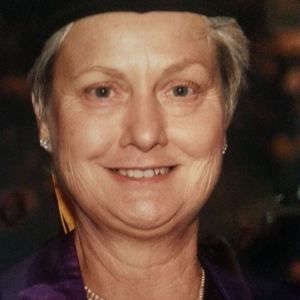 Meet your Posher, Cynthia